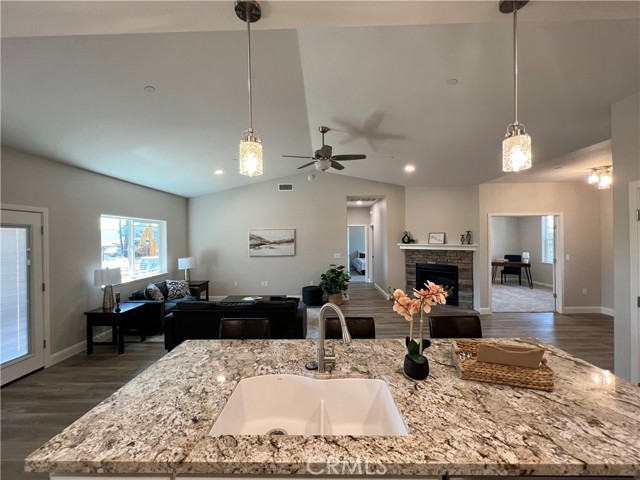 Detail Gallery Image 17 of 49 For 218 Sky Oaks Dr, Paradise,  CA 95969 - 3 Beds | 3 Baths