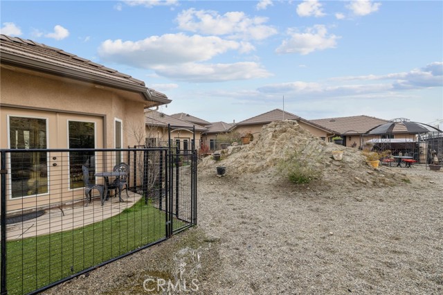 Detail Gallery Image 14 of 75 For 26551 Cumberland Rd, Tehachapi,  CA 93561 - 5 Beds | 6/1 Baths
