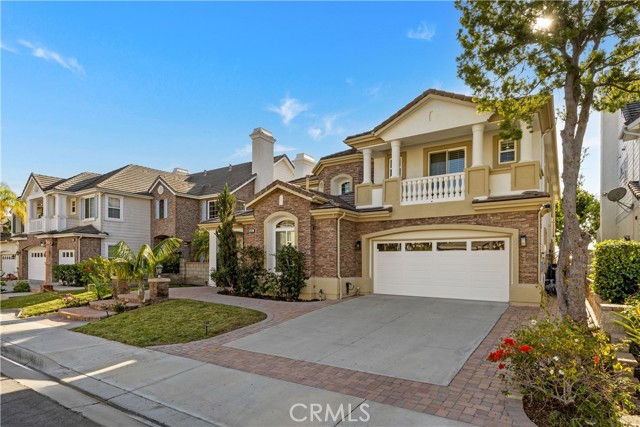 Detail Gallery Image 2 of 52 For 4021 Humboldt Ln, Yorba Linda,  CA 92886 - 5 Beds | 3/1 Baths