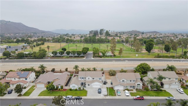 17581 Cedarwood Drive, Riverside CA: https://media.crmls.org/medias/a1d9d554-0518-4130-a02b-ba0f92435beb.jpg