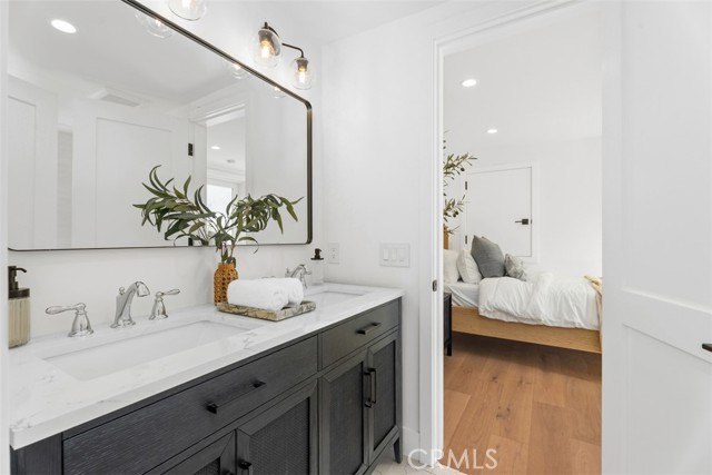 Detail Gallery Image 35 of 48 For 307 Emerald Bay, Laguna Beach,  CA 92651 - 5 Beds | 4/1 Baths