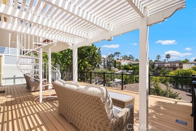 Detail Gallery Image 12 of 33 For 34022 Pequito Dr, Dana Point,  CA 92629 - 2 Beds | 2 Baths