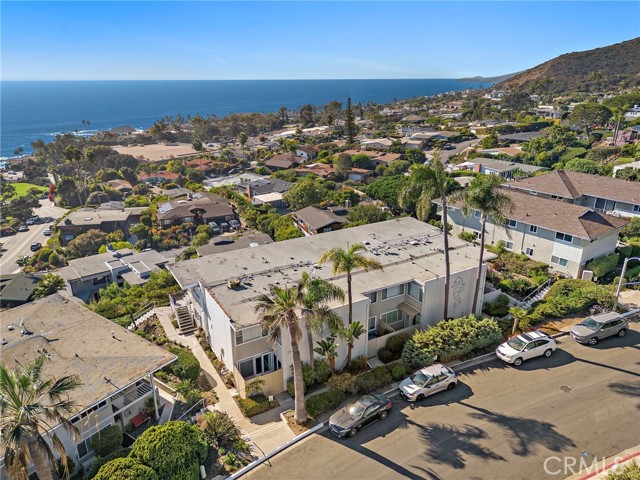 Detail Gallery Image 34 of 40 For 21692 Ocean Vista Dr #C,  Laguna Beach,  CA 92651 - 2 Beds | 1 Baths