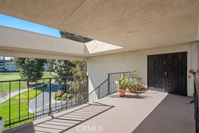 Detail Gallery Image 5 of 34 For 2388 W via Mariposa 3e,  Laguna Woods,  CA 92637 - 3 Beds | 2 Baths