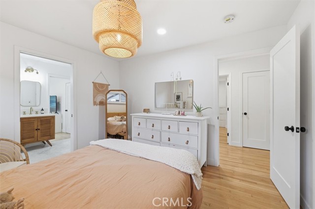 Detail Gallery Image 18 of 37 For 7337 W 88th St, Los Angeles,  CA 90045 - 4 Beds | 4 Baths