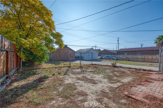 Detail Gallery Image 5 of 25 For 271 W Durian Ave, Coalinga,  CA 93210 - 2 Beds | 1 Baths