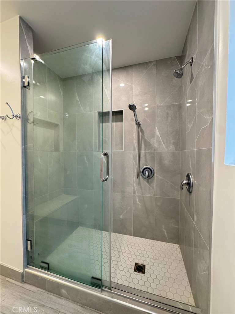 MLS #OC25261024 image #16