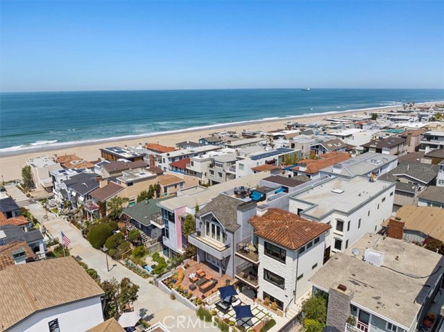 Detail Gallery Image 64 of 66 For 215 19th St, Manhattan Beach,  CA 90266 - 4 Beds | 5 Baths