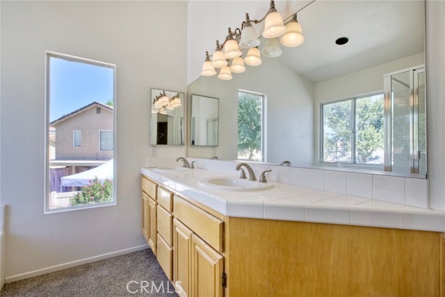 28570 Sand Island Way, Menifee CA: https://media.crmls.org/medias/a1e067eb-5656-4809-85c6-a28d50e21af2.jpg