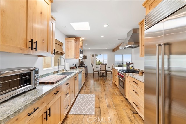 Detail Gallery Image 11 of 41 For 804 W Highpoint Dr, Claremont,  CA 91711 - 2 Beds | 2 Baths