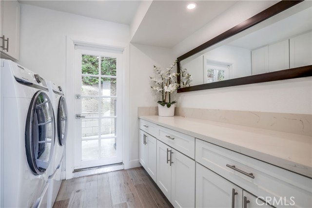 605 E Avenida San Juan, San Clemente CA: https://media.crmls.org/medias/a1e0916a-a33d-429c-99ae-e1de70b4d841.jpg