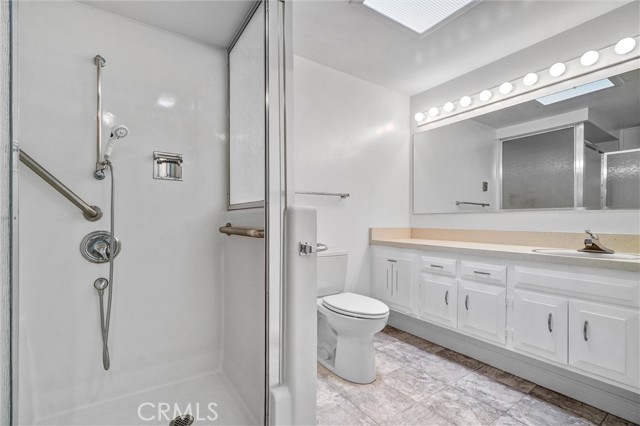 13800 Annandale Drive, Seal Beach CA: https://media.crmls.org/medias/a1e0fd93-9806-4989-849a-6ed3a59be2d3.jpg