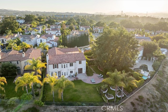 Detail Gallery Image 11 of 75 For 24711 Tiburon St, Valencia,  CA 91355 - 5 Beds | 5 Baths