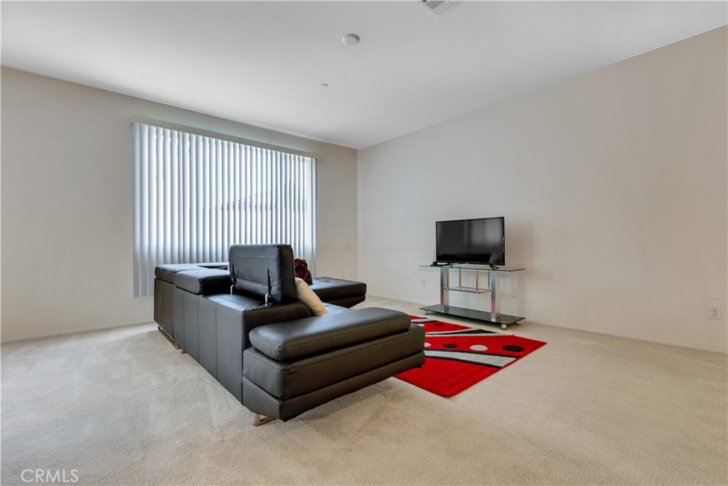 MLS #AR25100495 img 21