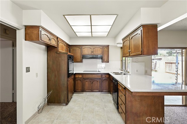 Detail Gallery Image 9 of 33 For 457 Brian Ct, Merced,  CA 95348 - 3 Beds | 2 Baths