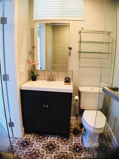 31501 Burnside Place, Laguna Beach CA: https://media.crmls.org/medias/a1e3ce55-96d7-4e53-9659-3c6f3c3d72bf.jpg