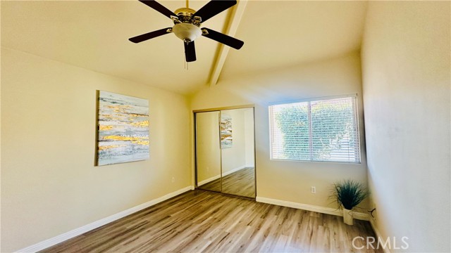 Detail Gallery Image 40 of 45 For 18336 1/2 Keswick St, Reseda,  CA 91335 - 4 Beds | 3/1 Baths