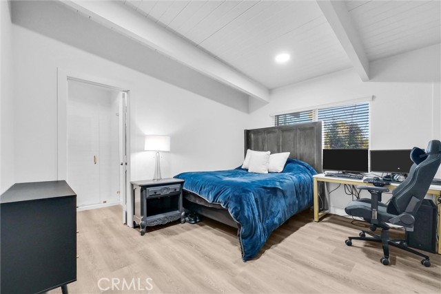 Image 31 of 49 For 2120 Fairview