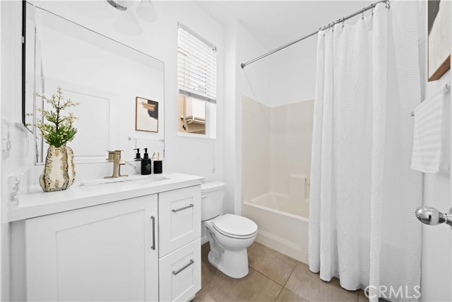 Detail Gallery Image 18 of 37 For 145 Mongoose, Irvine,  CA 92618 - 3 Beds | 3 Baths