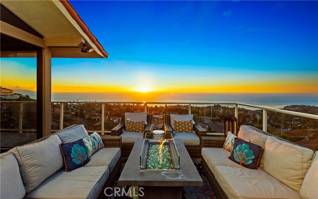 1609 Via Barcelona, Palos Verdes Estates, California 90274, 5 Bedrooms Bedrooms, ,5 BathroomsBathrooms,Residential,Sold,Via Barcelona,PV21268377