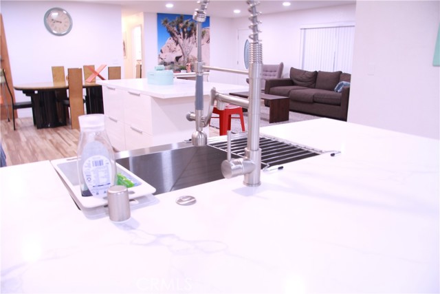 Detail Gallery Image 9 of 34 For 7112 Mecca Rd, Joshua Tree,  CA 92252 - 3 Beds | 2 Baths