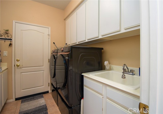 24182 Via Llano, Murrieta CA: https://media.crmls.org/medias/a1e6204b-c451-41bd-b8d6-cef25db06ecd.jpg