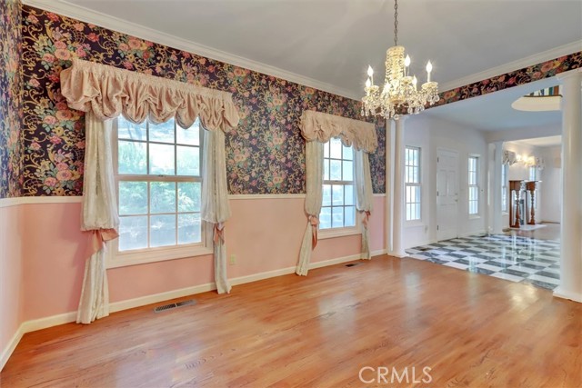 Detail Gallery Image 13 of 21 For 19555 Black Oak Ln, Grass Valley,  CA 95949 - 4 Beds | 4/2 Baths