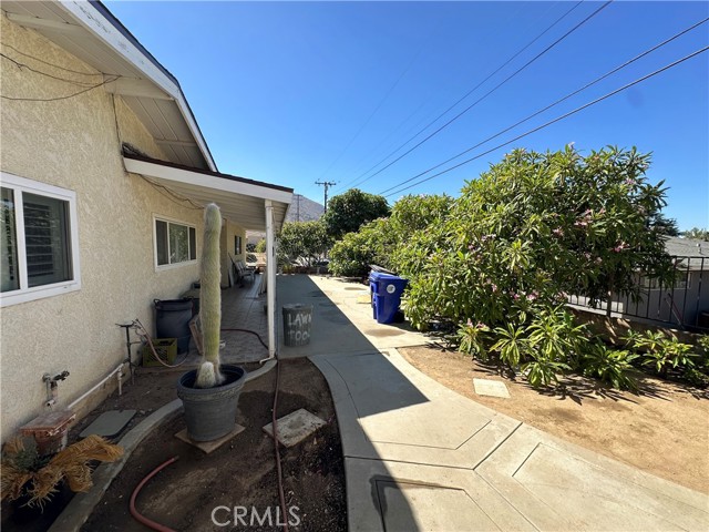 Detail Gallery Image 27 of 41 For 22746 Arliss Dr, Grand Terrace,  CA 92313 - 3 Beds | 2 Baths