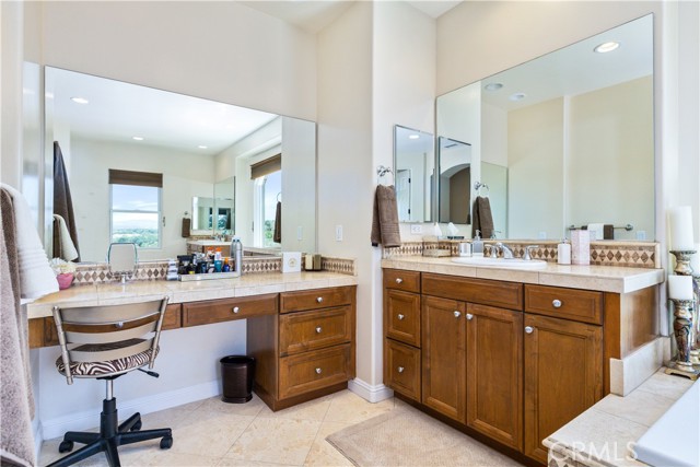 2191 Lake Ysabel Road, Templeton CA: https://media.crmls.org/medias/a1e81dfe-fa2e-43ae-a713-0440b6123ae4.jpg