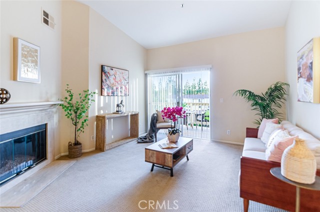 Front Image Thumbnail for CRSR25268720