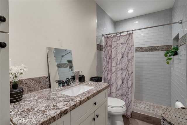 289 E Heath, Long Beach CA: https://media.crmls.org/medias/a1e9138e-e1c3-47b0-9c62-16ac147d6cc1.jpg