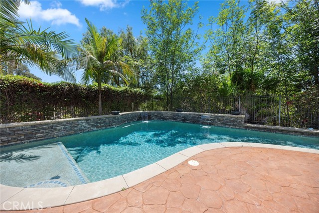 450 S Estate Drive, Orange CA: https://media.crmls.org/medias/a1e9757b-1b24-40ed-bd7f-c25eba82daab.jpg
