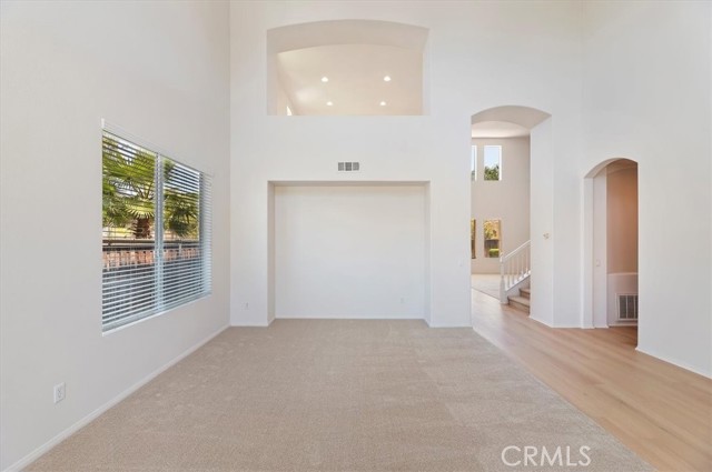 Detail Gallery Image 8 of 41 For 39336 Wentworth St, Murrieta,  CA 92563 - 4 Beds | 2/1 Baths