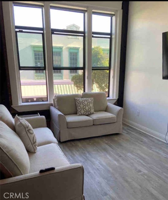 165 2nd street, Pomona CA: https://media.crmls.org/medias/a1ea85d8-621e-4096-a80d-acdb2eff55db.jpg