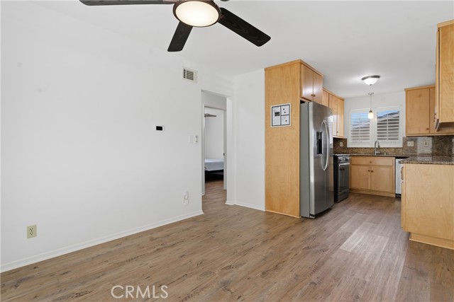 Detail Gallery Image 19 of 34 For 5604 Katherine, Simi Valley,  CA 93063 - 2 Beds | 1 Baths