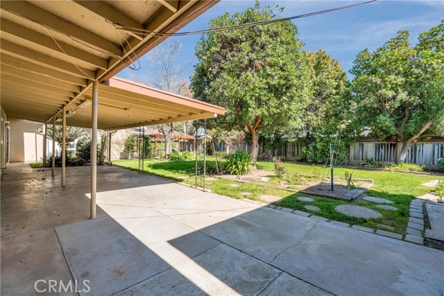 Detail Gallery Image 30 of 39 For 5694 N Winchester, Fresno,  CA 93704 - 3 Beds | 3 Baths