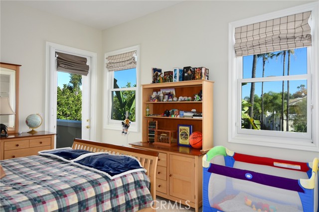 Detail Gallery Image 47 of 59 For 19134 Briarfield Way, Tarzana,  CA 91356 - 6 Beds | 7/1 Baths