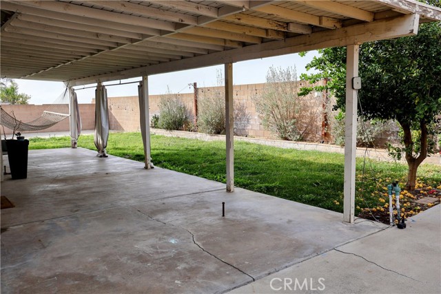 Detail Gallery Image 35 of 38 For 3976 N Flame Tree Ave, Rialto,  CA 92377 - 4 Beds | 2 Baths