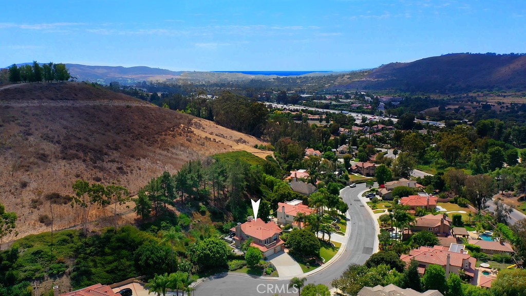 MLS #OC25043309 img 5