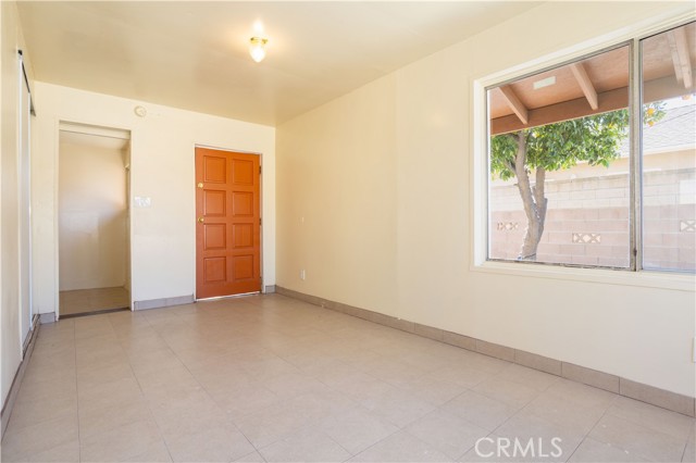 Detail Gallery Image 33 of 39 For 10817 Cantara St, Sun Valley,  CA 91352 - 2 Beds | 1 Baths
