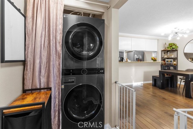 1001 Belmont Avenue, Long Beach CA: https://media.crmls.org/medias/a1ede9c8-cbc4-47a7-b4e2-e5772e92c70c.jpg