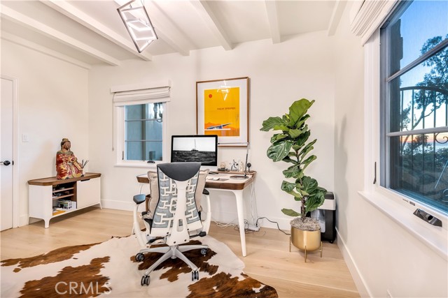 802 Rembrandt Drive, Laguna Beach CA: https://media.crmls.org/medias/a1ee305e-7c63-4235-95a6-40c91121c054.jpg
