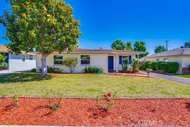 404 W Leeside St, Glendora, CA 91741