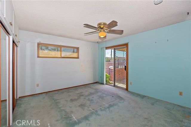 9850 Lombardy, Bloomington CA: https://media.crmls.org/medias/a1eedfbd-66ec-4f51-9ab6-2986f250c0d5.jpg