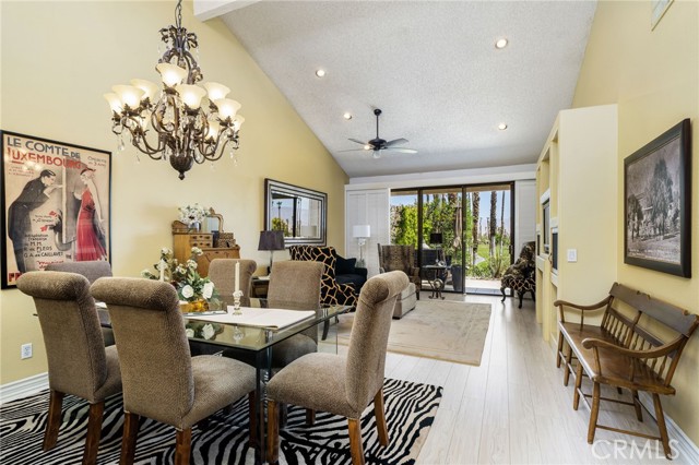 76022 Honeysuckle Drive, Palm Desert CA: https://media.crmls.org/medias/a1ef38f3-b7c2-47ab-a215-855e822c3c86.jpg