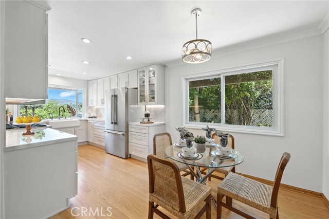Detail Gallery Image 10 of 40 For 24415 Lemay St, West Hills,  CA 91307 - 5 Beds | 3 Baths