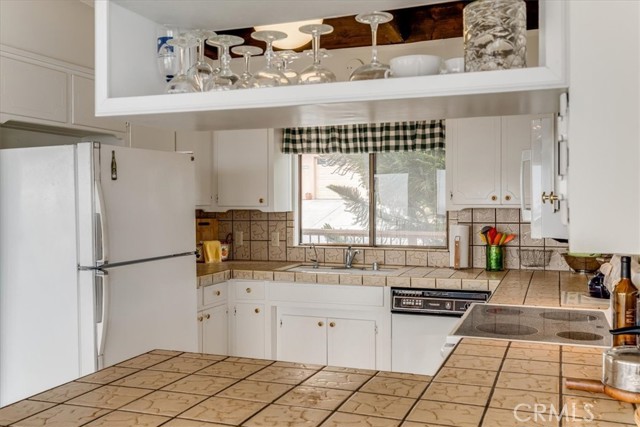 2675 Juniper Avenue, Morro Bay CA: https://media.crmls.org/medias/a1f096c2-b2bb-4d17-93d2-4c8967d762af.jpg