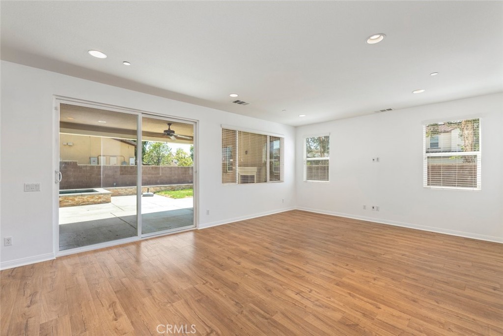 MLS #IG25215496 image #9