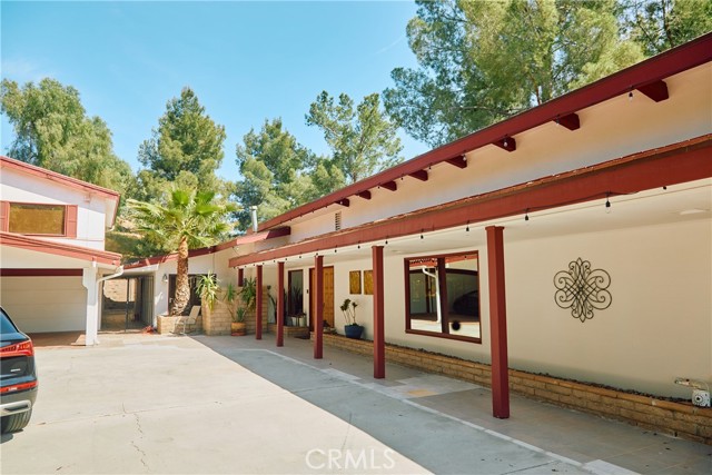 27424 Homyr Place, Canyon Country CA: https://media.crmls.org/medias/a1f25264-acc8-4499-8ce7-eef80c903d84.jpg