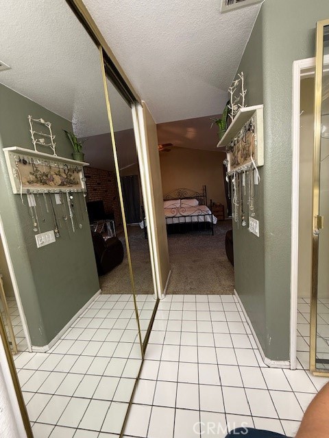 19534 Kiningham Drive, Bloomington CA: https://media.crmls.org/medias/a1f26012-83e6-49a3-a95f-1d18c585d75b.jpg